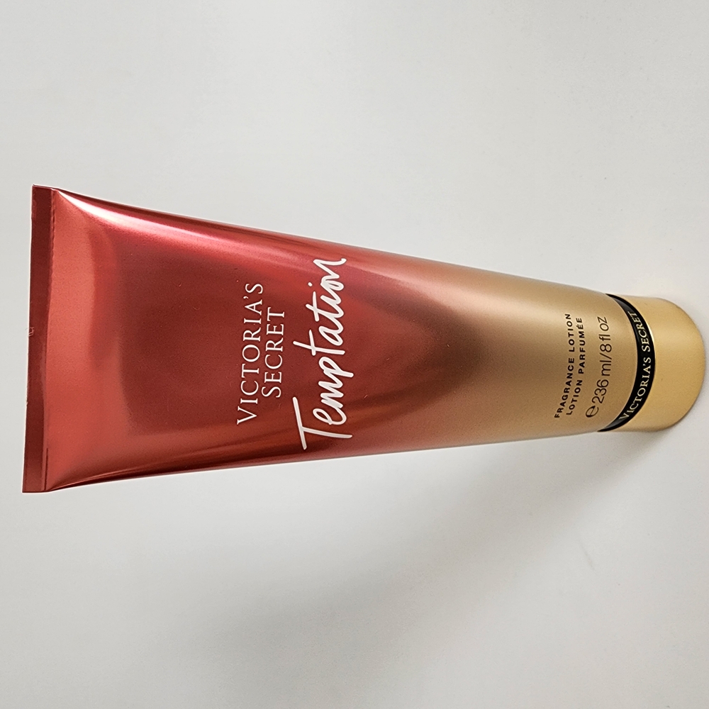 Victoria's Secret Temptation Body Lotion